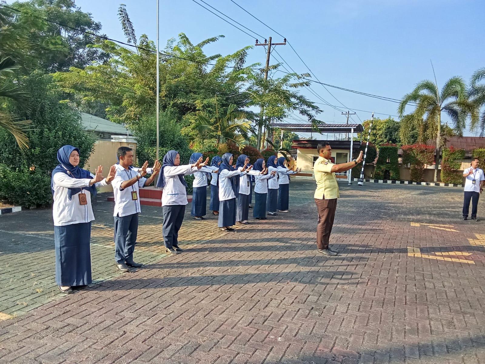 apel senin pagi 28 juli