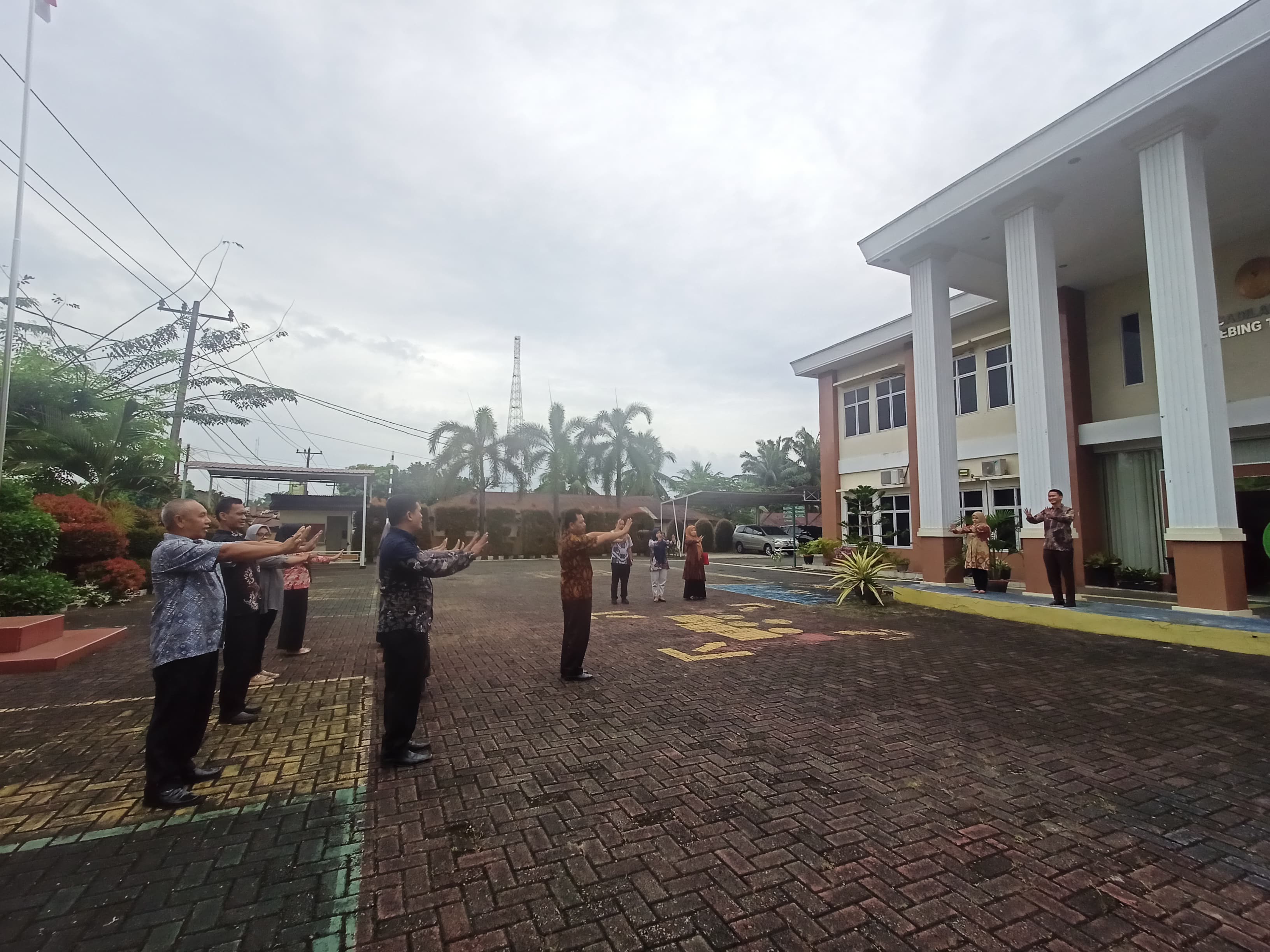 apelsore11apr 1