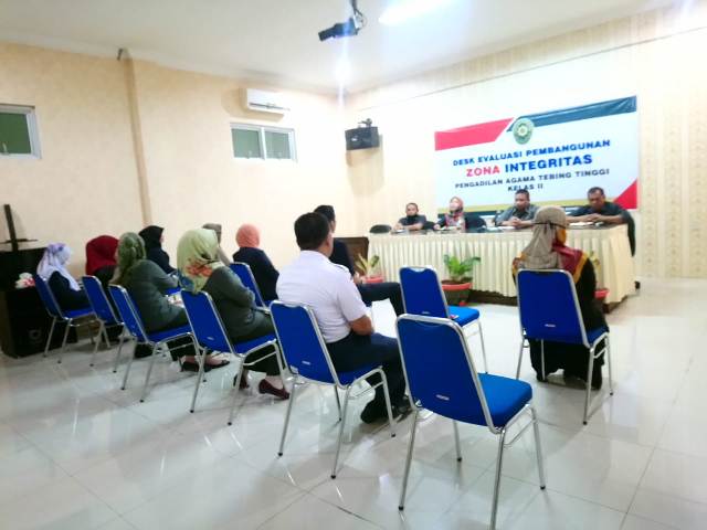 rapat 2